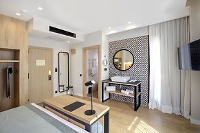 Catalonia Excelsior Hotel