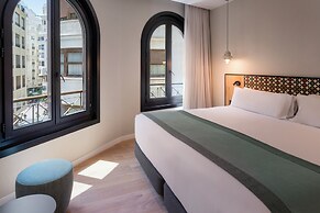 Catalonia Excelsior Hotel