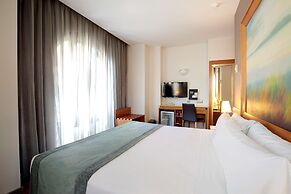 Catalonia Excelsior Hotel