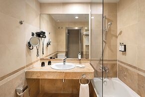 Catalonia Excelsior Hotel