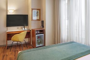 Catalonia Excelsior Hotel