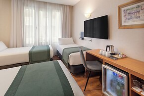 Catalonia Excelsior Hotel