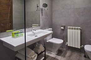 Hotel Silken Rona Dalba