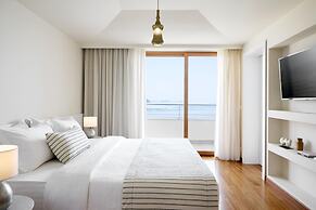 Lucy Hotel