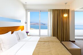 Lucy Hotel