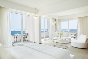 Lucy Hotel