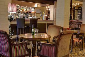 The Bull Hotel, Sure Hotel Collection by Best Western