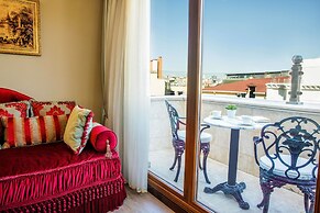 Romance Istanbul Hotel