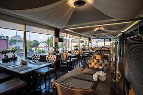 Romance Istanbul Hotel