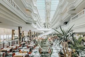 Cleopatra Palace Hotel