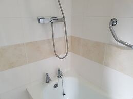 Buckatree Hall Hotel