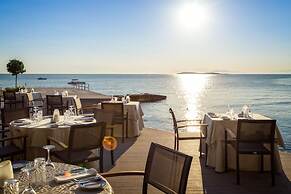 Divani Apollon Palace & Thalasso