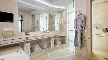 Divani Apollon Palace & Thalasso