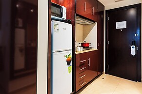 Metropolitan Al Mafraq Hotel