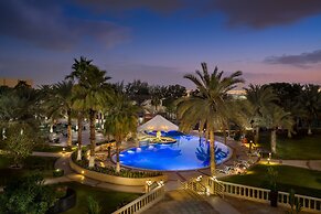 Metropolitan Al Mafraq Hotel