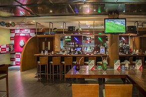 Metropolitan Al Mafraq Hotel