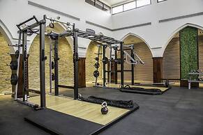 Metropolitan Al Mafraq Hotel