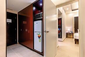 Metropolitan Al Mafraq Hotel