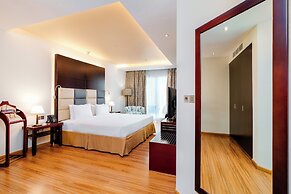 Metropolitan Al Mafraq Hotel