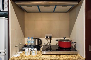 Metropolitan Al Mafraq Hotel