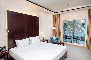 Metropolitan Al Mafraq Hotel