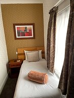 Pembridge Palace Hotel