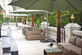 Pembridge Palace Hotel