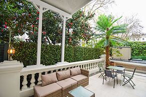 Pembridge Palace Hotel