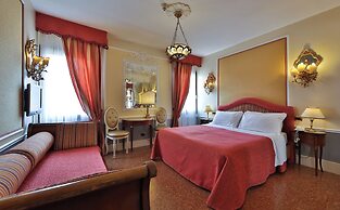 Hotel Arlecchino