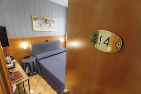 Hotel Lirico