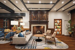 voco Letchworth Hall by IHG
