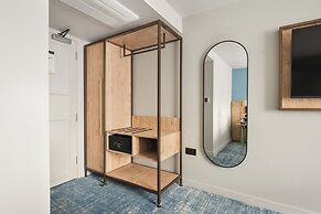 voco Letchworth Hall by IHG