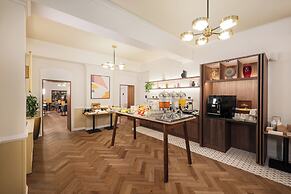 voco Letchworth Hall by IHG