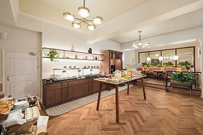 voco Letchworth Hall by IHG