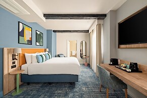 voco Letchworth Hall by IHG