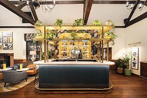 voco Letchworth Hall by IHG