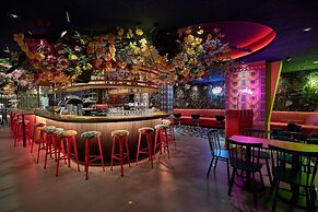 NH Collection Amsterdam Flower Market