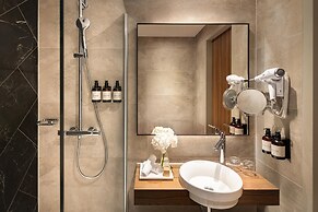 NH Collection Amsterdam Flower Market