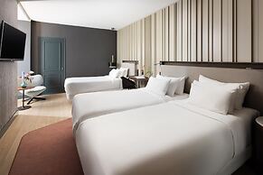 NH Collection Amsterdam Flower Market