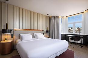 NH Collection Amsterdam Flower Market