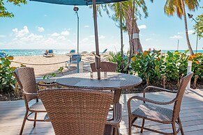 Savannah Beach Club Hotel