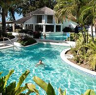 Savannah Beach Club Hotel