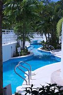 Savannah Beach Club Hotel