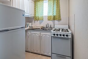 Worthing Court Apartment Hotel