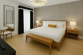 Elan Hotel