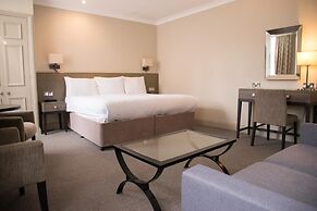 Crown and Mitre Hotel