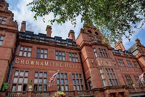 Crown and Mitre Hotel