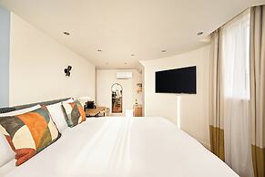 London Bloomsbury Square Hotel
