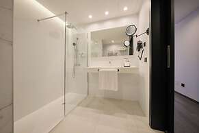 1881 Madrid Ventas Hotel