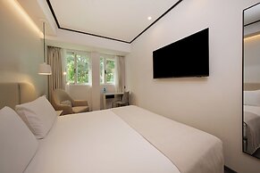 1881 Madrid Ventas Hotel